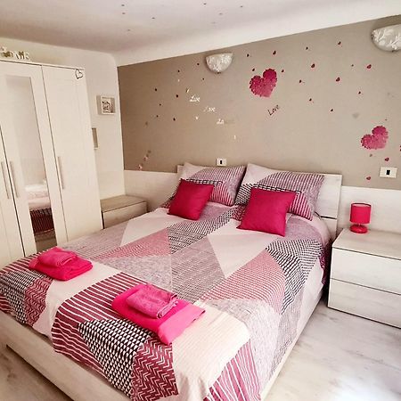 Sweet Home Badalucco 10 Min Dal Mare 4 Persone ภายนอก รูปภาพ