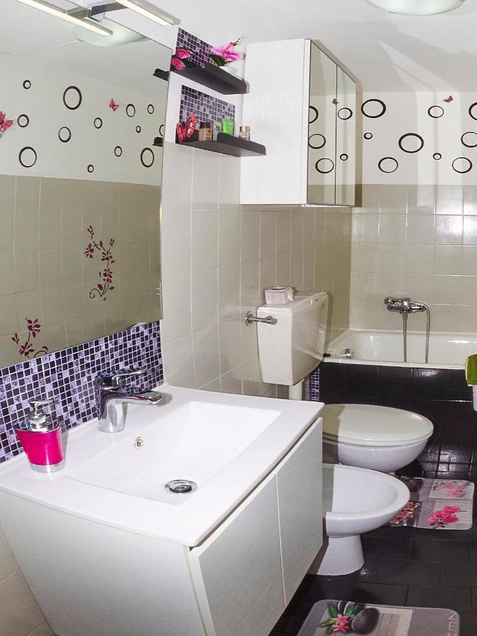 Sweet Home Badalucco 10 Min Dal Mare 4 Persone ภายนอก รูปภาพ