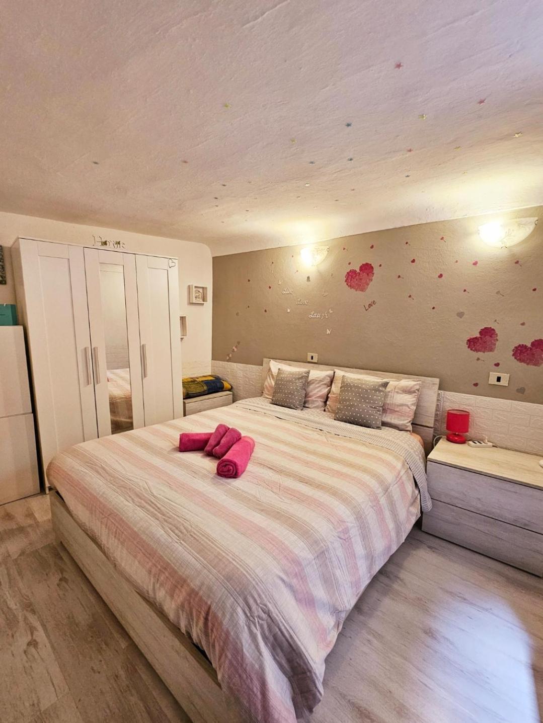 Sweet Home Badalucco 10 Min Dal Mare 4 Persone ภายนอก รูปภาพ